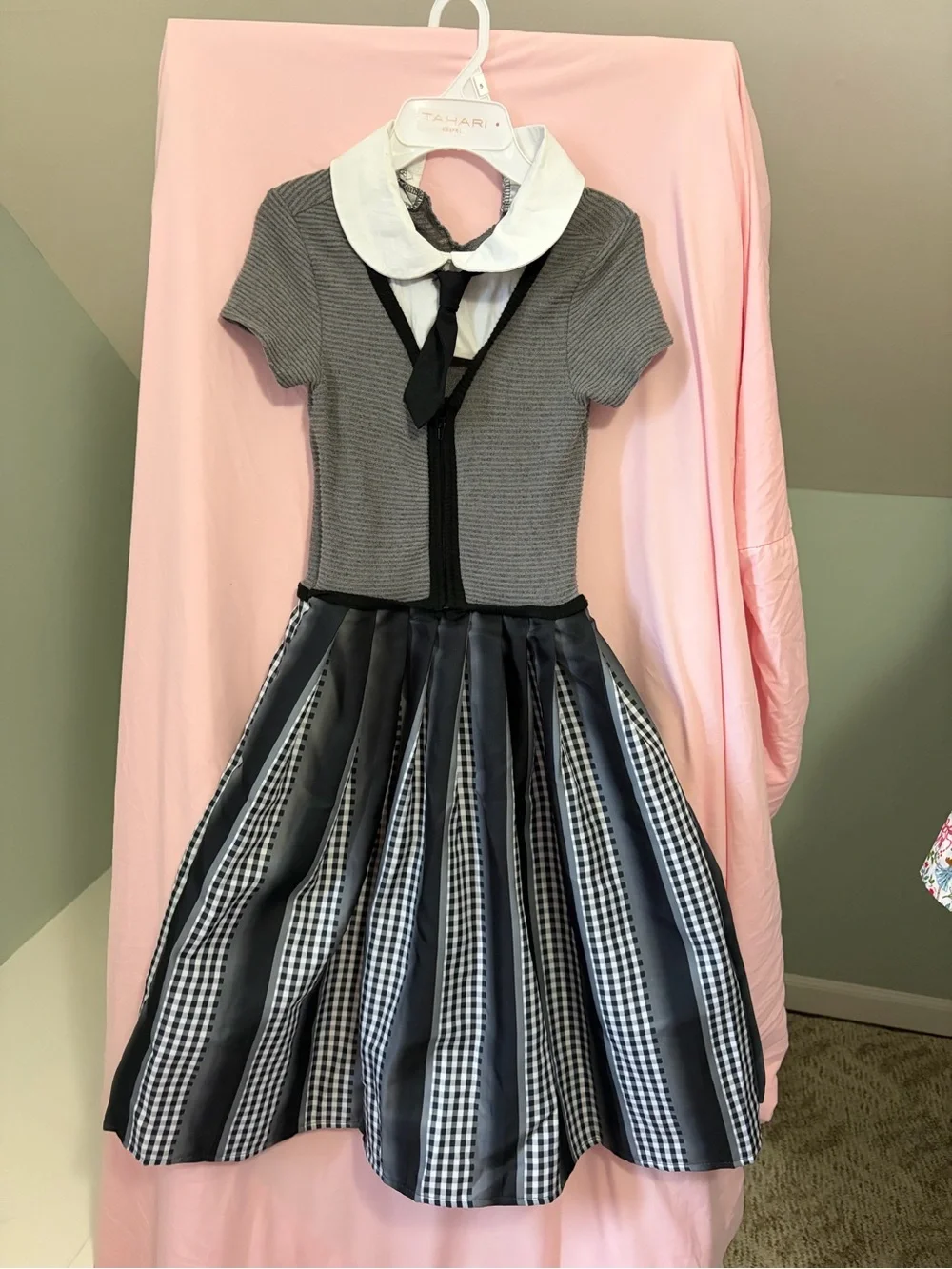 Rubies Wednesday Addams costume girls size 9/10